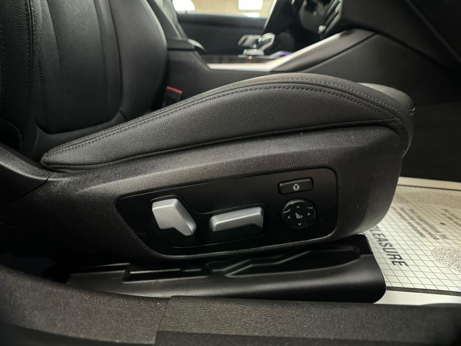2021 BMW 3-Series 330i xDrive Sedan North Americ photo