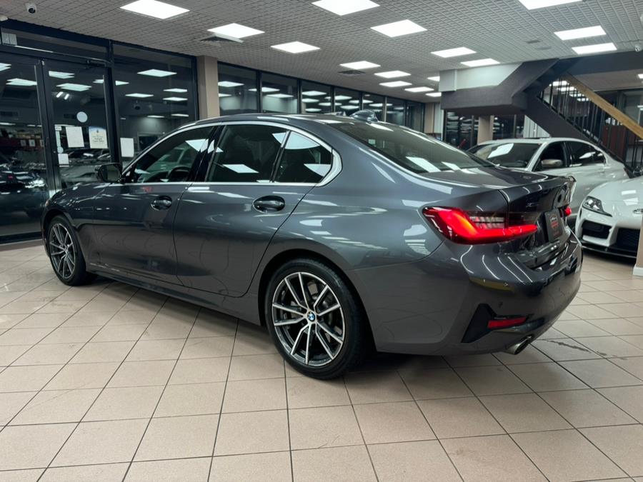 2021 BMW 3-Series 330i xDrive Sedan North Americ photo
