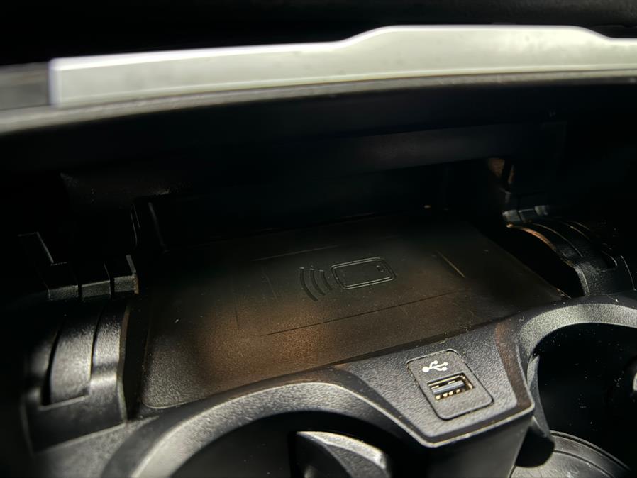 2021 BMW 3-Series 330i xDrive Sedan North Americ photo