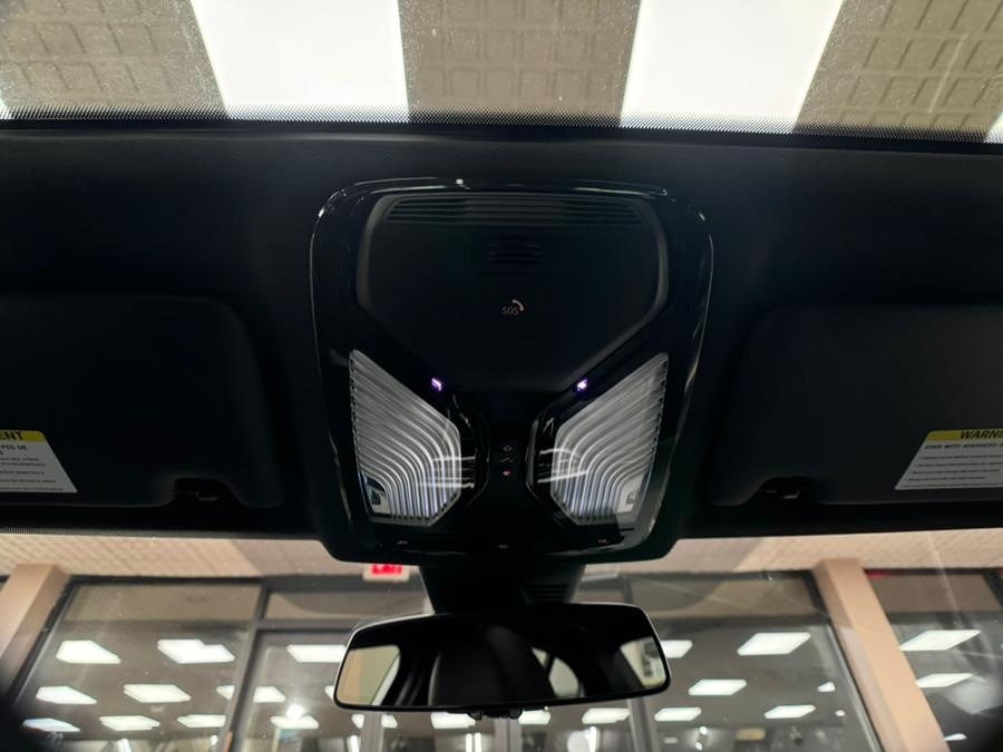 2021 BMW 3-Series 330i xDrive Sedan North Americ photo
