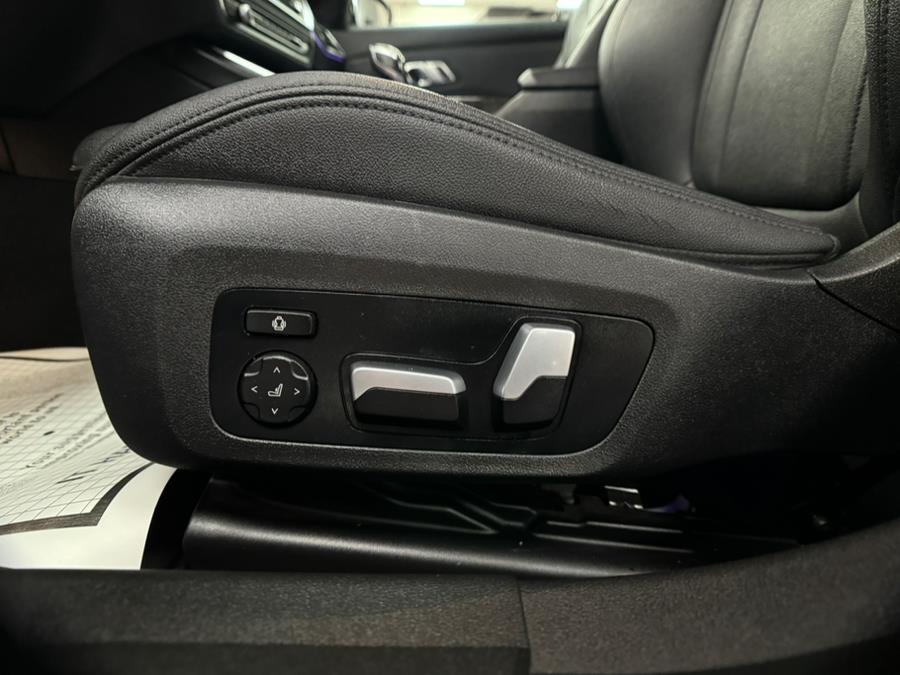 2021 BMW 3-Series 330i xDrive Sedan North Americ photo