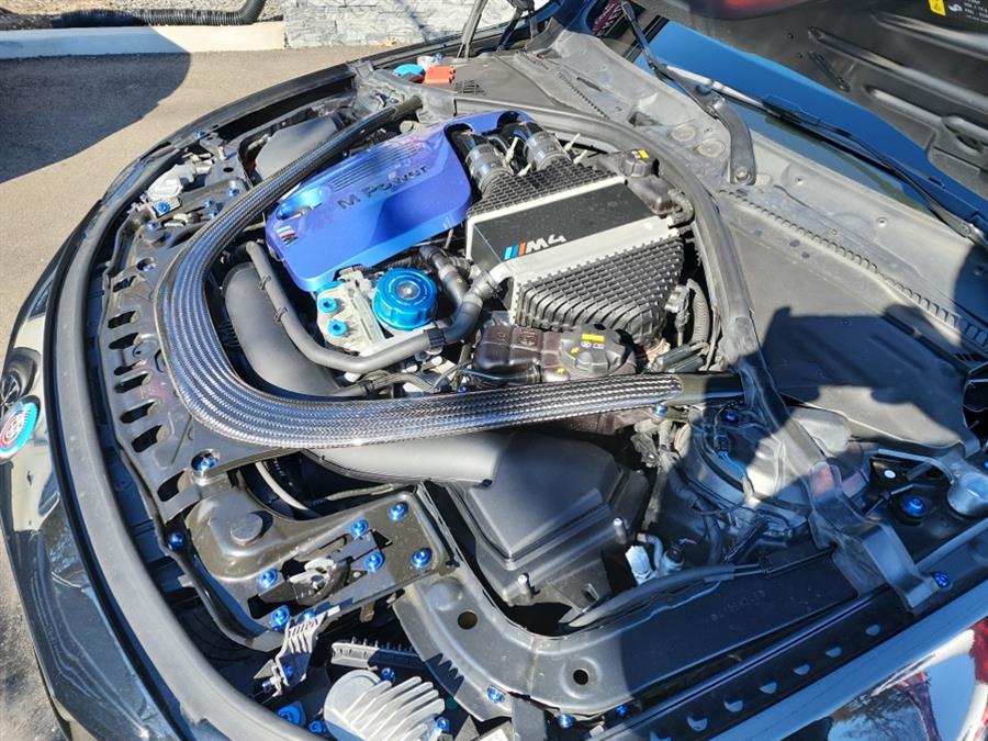 2018 BMW M4 Convertible photo
