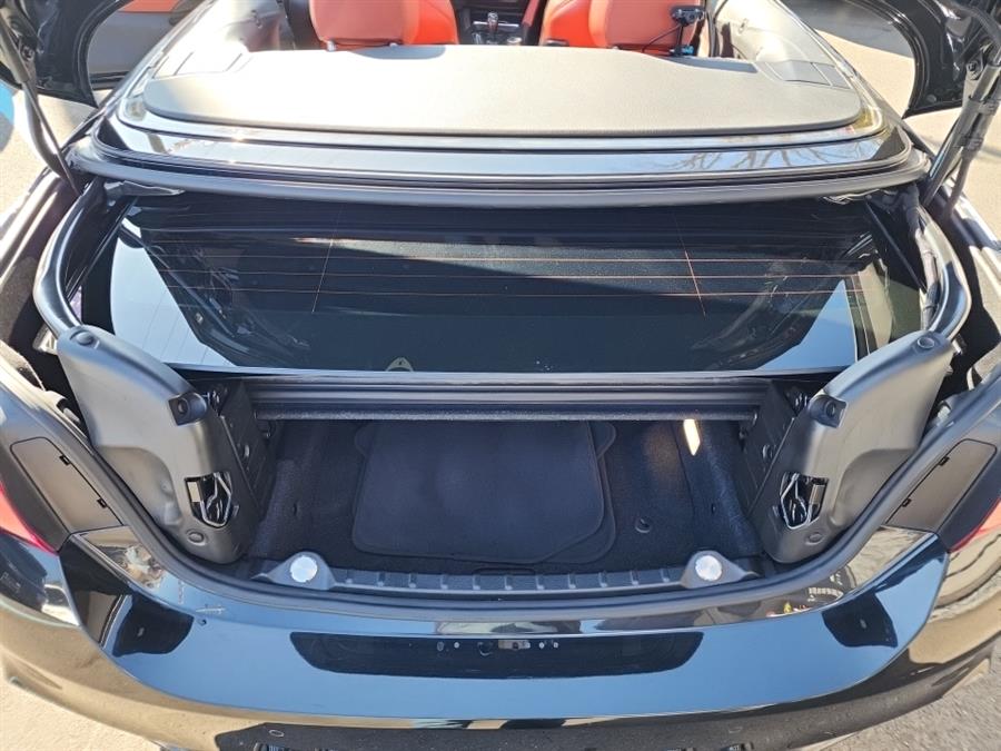 2018 BMW M4 Convertible photo