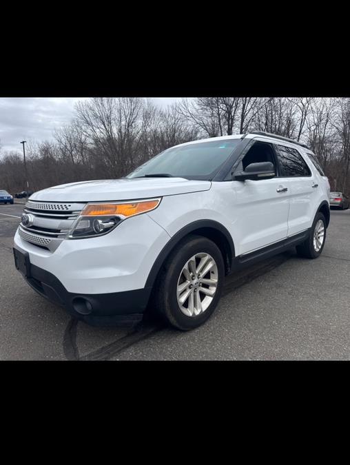 2013 Ford Explorer XLT photo