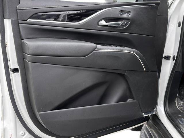 2022 Cadillac Escalade Sport photo