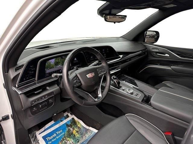 2022 Cadillac Escalade Sport photo