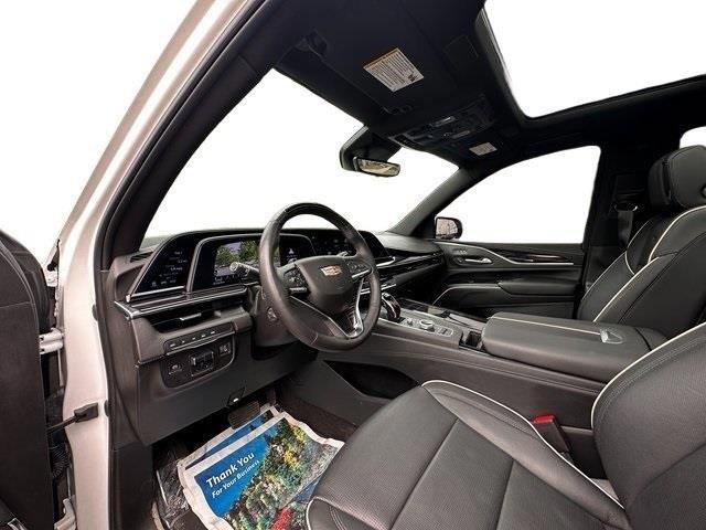 2022 Cadillac Escalade Sport photo