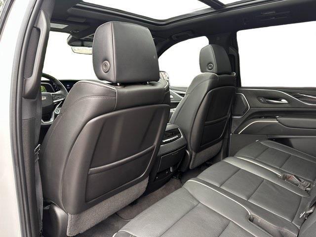 2022 Cadillac Escalade Sport photo