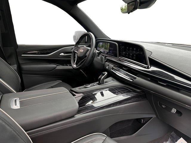 2022 Cadillac Escalade Sport photo