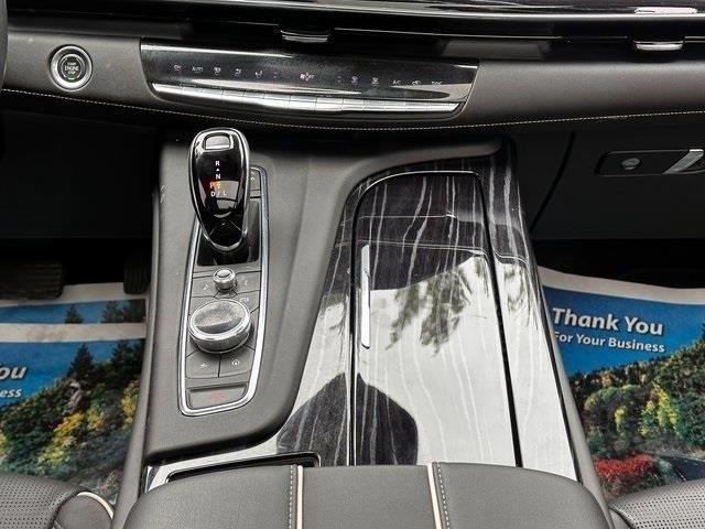 2022 Cadillac Escalade Sport photo