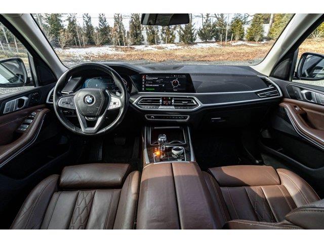 2022 BMW X7 xDrive40i photo
