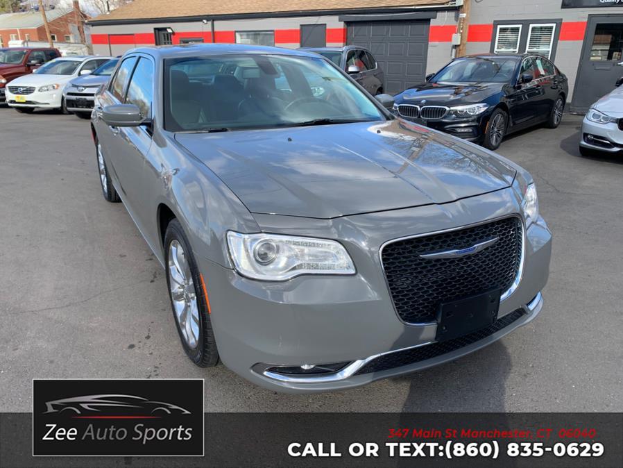 2017 Chrysler 300 Limited AWD photo