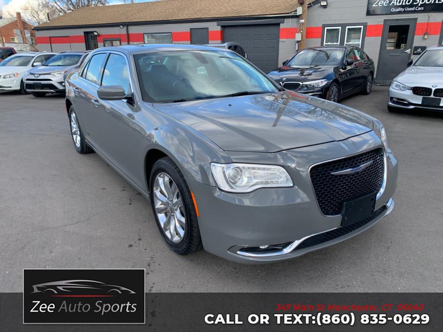 2017 Chrysler 300 Limited AWD photo