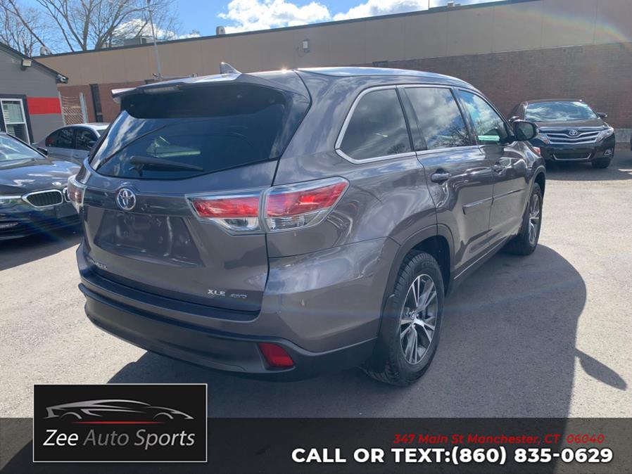 2016 Toyota Highlander AWD 4dr V6 XLE (Natl) photo