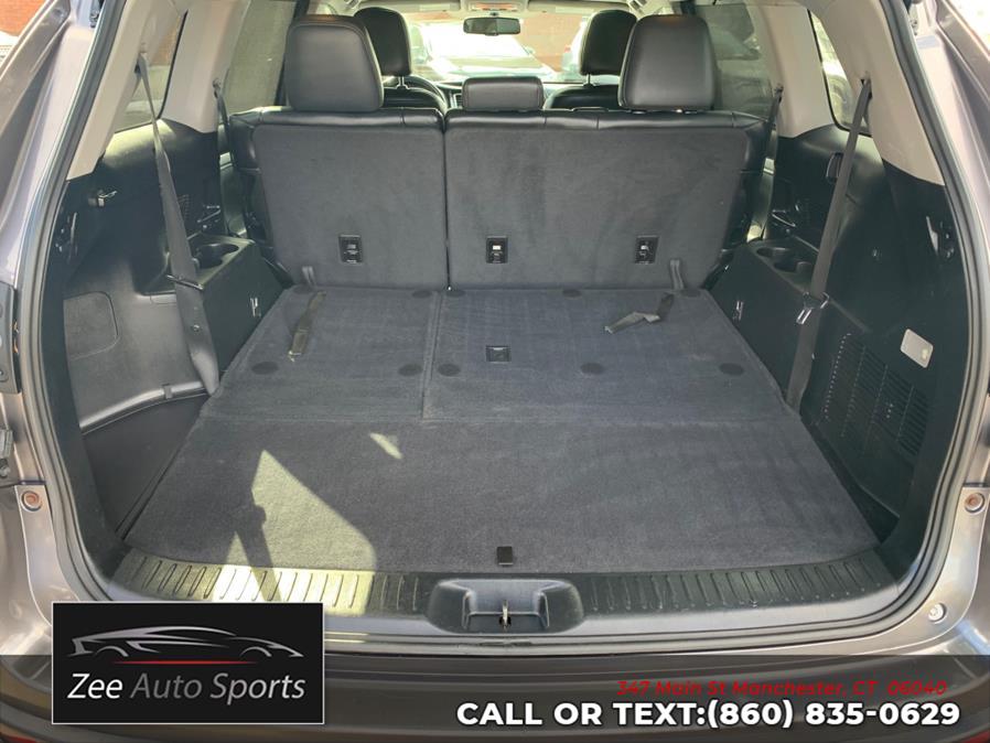 2016 Toyota Highlander AWD 4dr V6 XLE (Natl) photo