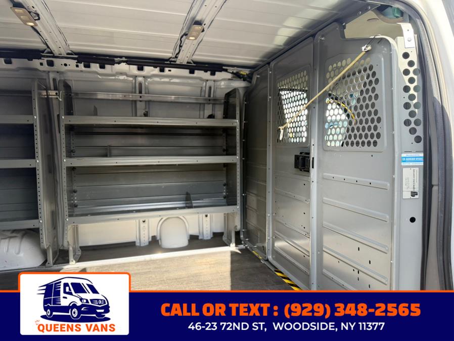 2019 Chevrolet Express Cargo Van RWD 2500 135