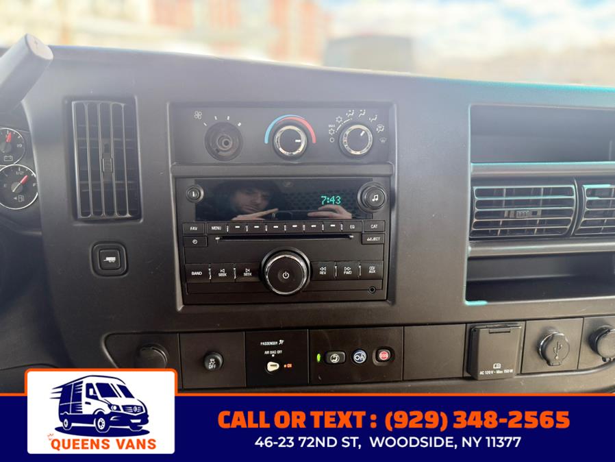 2019 Chevrolet Express Cargo Van RWD 2500 135
