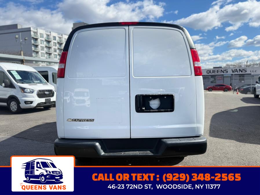 2019 Chevrolet Express Cargo Van RWD 2500 135