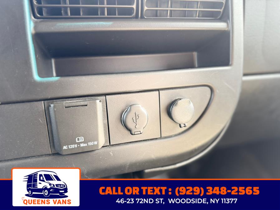 2019 Chevrolet Express Cargo Van RWD 2500 135