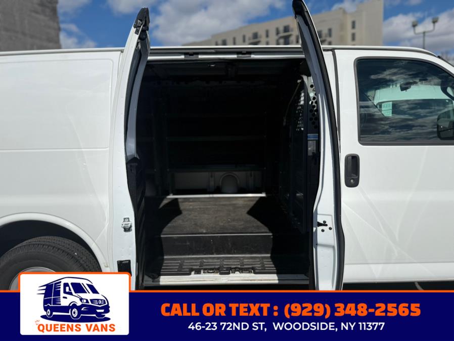 2019 Chevrolet Express Cargo Van RWD 2500 135