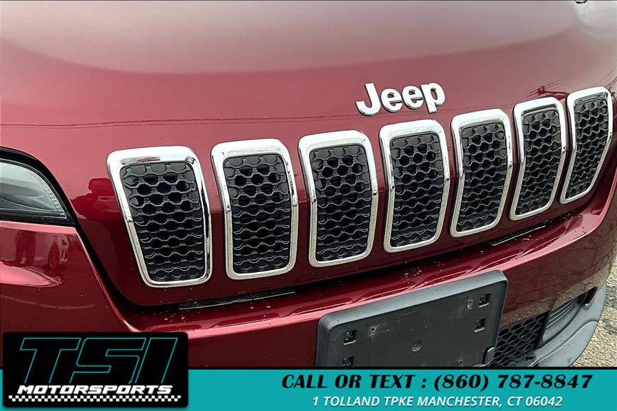 2019 Jeep Cherokee Latitude 4x4 photo