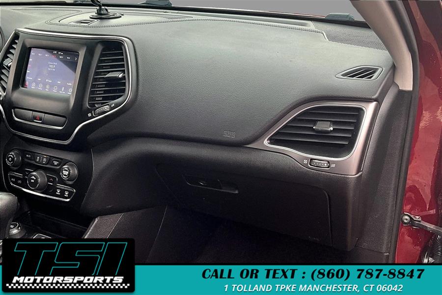 2019 Jeep Cherokee Latitude 4x4 photo