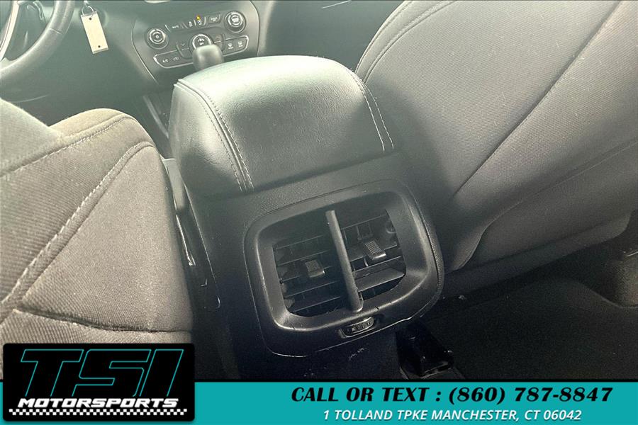 2019 Jeep Cherokee Latitude 4x4 photo