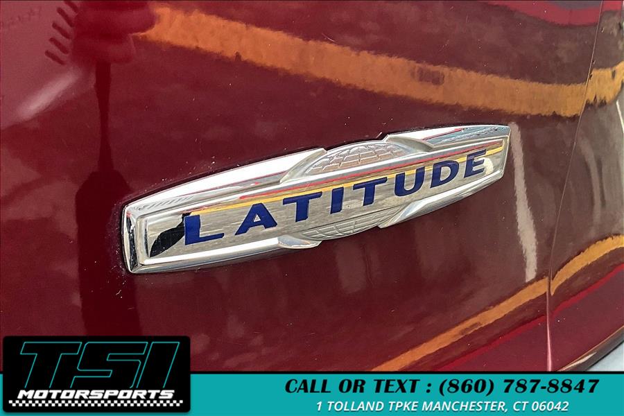 2019 Jeep Cherokee Latitude 4x4 photo