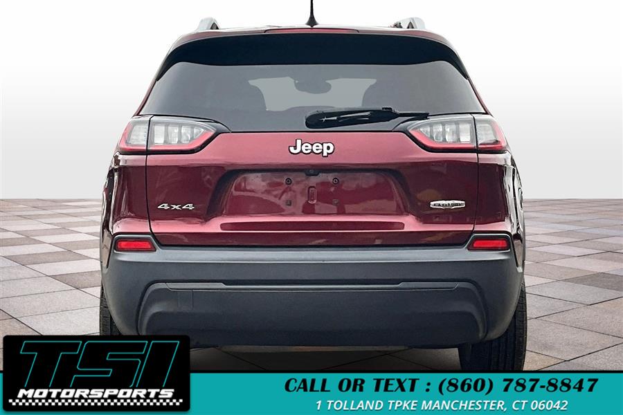 2019 Jeep Cherokee Latitude 4x4 photo