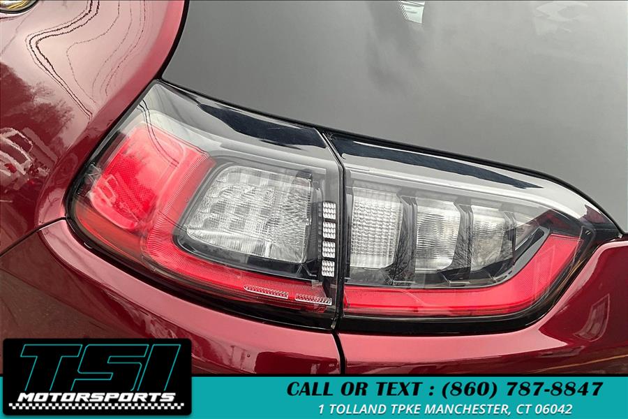 2019 Jeep Cherokee Latitude 4x4 photo