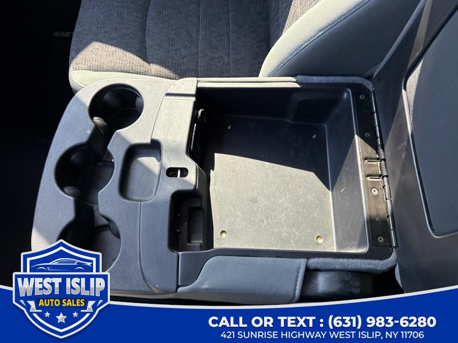 2015 RAM 1500 4WD Quad Cab 140.5