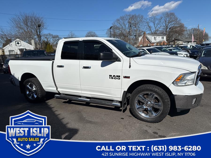 2015 RAM 1500 4WD Quad Cab 140.5