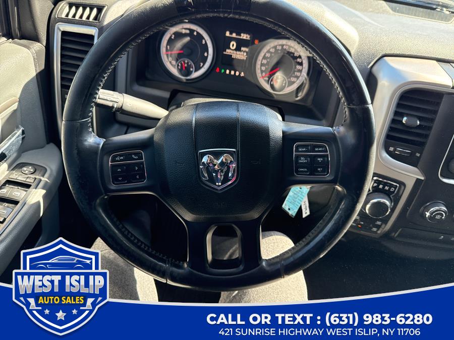 2015 RAM 1500 4WD Quad Cab 140.5
