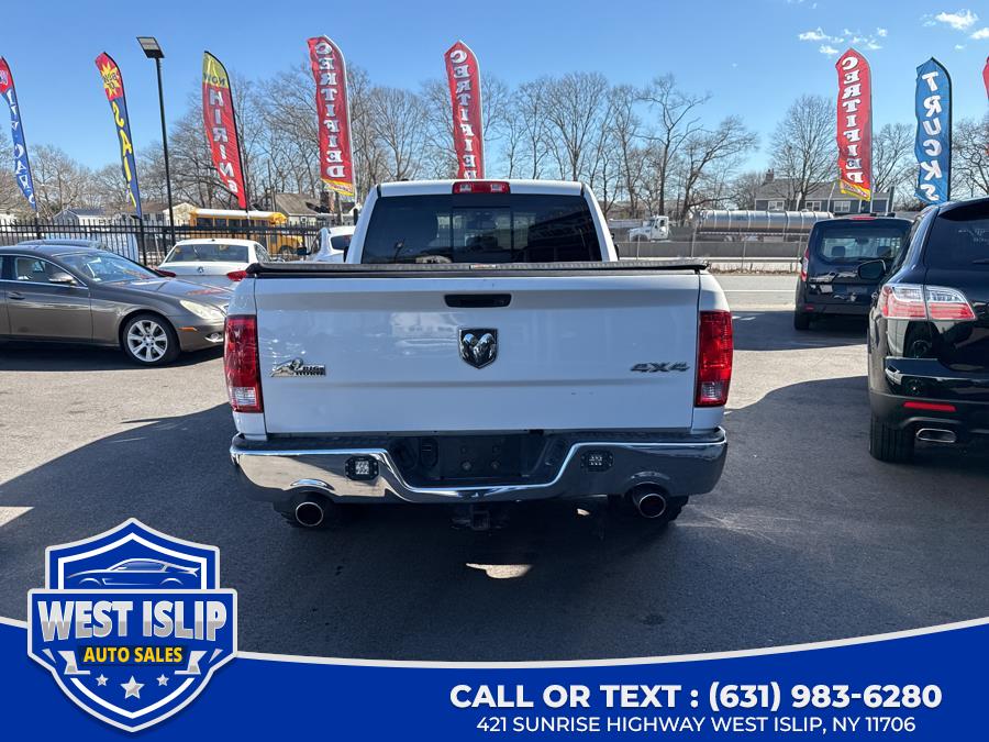 2015 RAM 1500 4WD Quad Cab 140.5