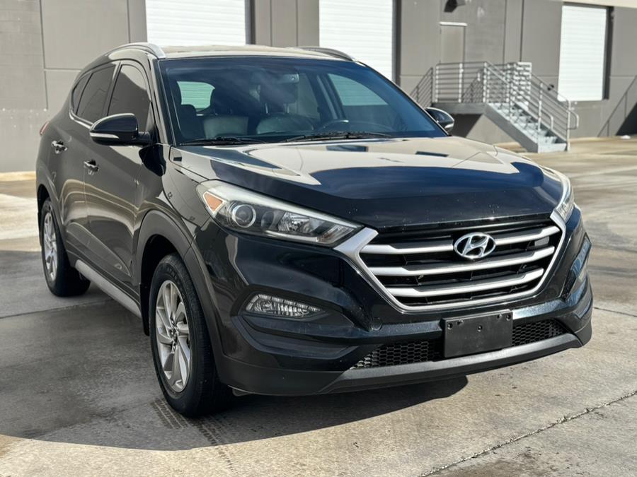 2017 Hyundai Tucson SE AWD photo