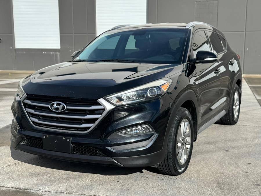 2017 Hyundai Tucson SE AWD photo