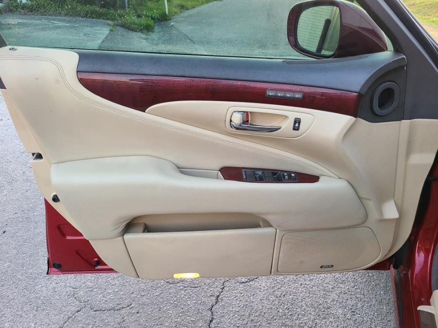 2011 Lexus LS 460 photo