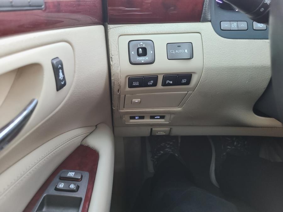 2011 Lexus LS 460 photo