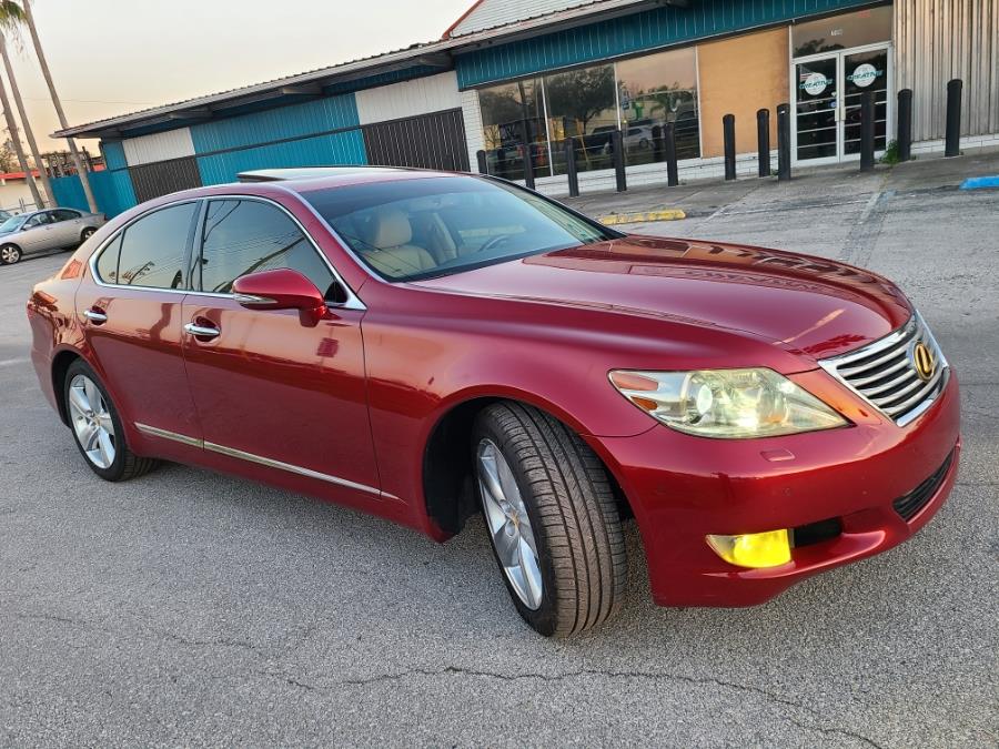 2011 Lexus LS 460 photo