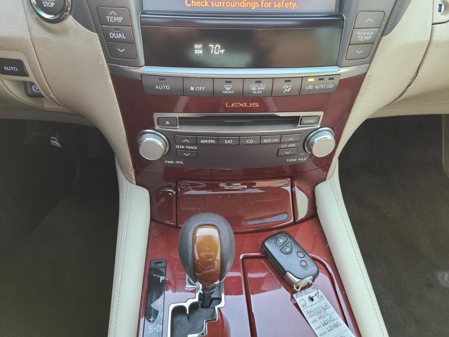 2011 Lexus LS 460 photo