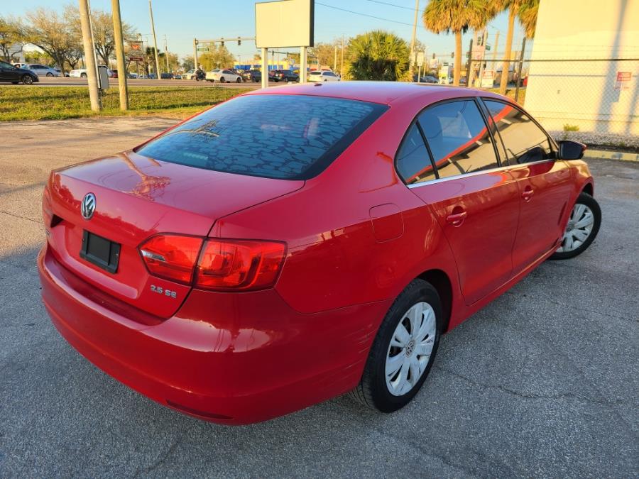 2013 Volkswagen Jetta SE photo