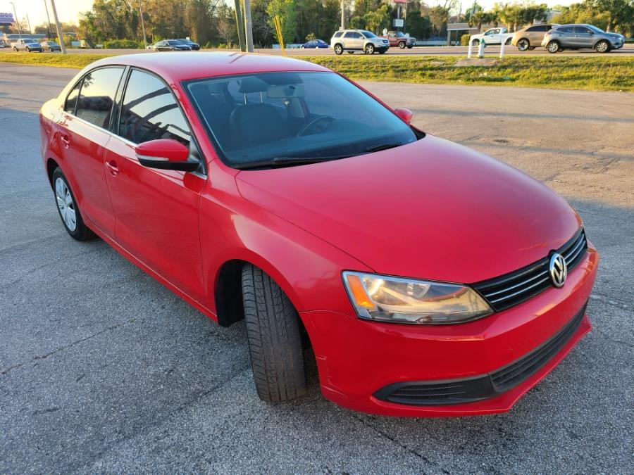 2013 Volkswagen Jetta SE photo