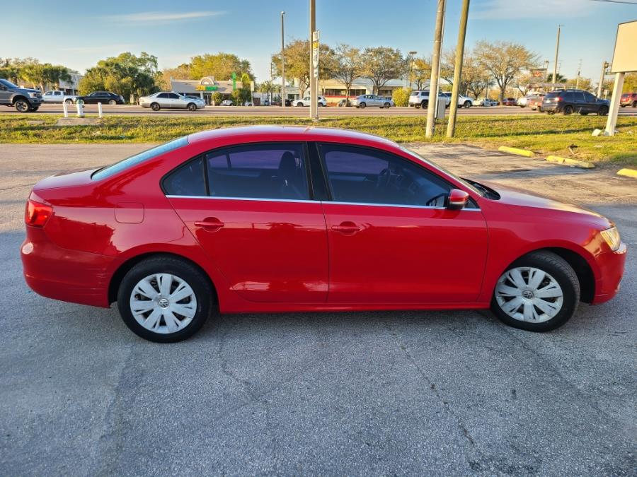 2013 Volkswagen Jetta SE photo