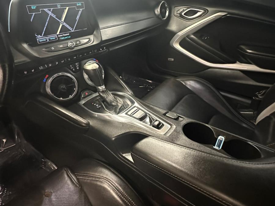 2016 Chevrolet Camaro 2dr Conv LT w/2LT photo
