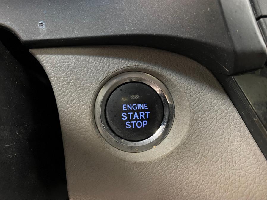 2015 Toyota Sienna 5dr 7-Pass Van XLE AWD (Natl) photo