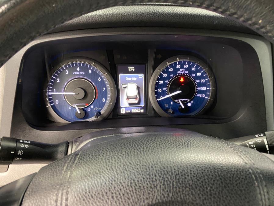 2015 Toyota Sienna 5dr 7-Pass Van XLE AWD (Natl) photo