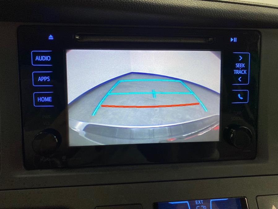 2015 Toyota Sienna 5dr 7-Pass Van XLE AWD (Natl) photo