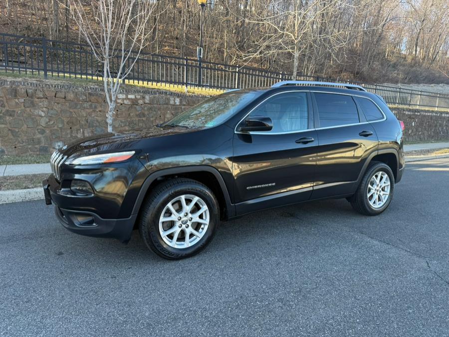 2016 Jeep Cherokee 4WD 4dr Latitude photo