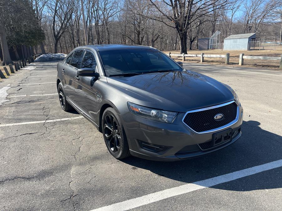 2015 Ford Taurus 4dr Sdn SHO AWD photo