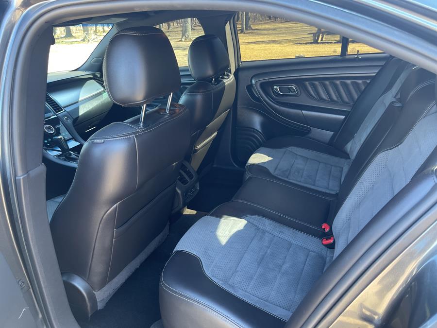 2015 Ford Taurus 4dr Sdn SHO AWD photo